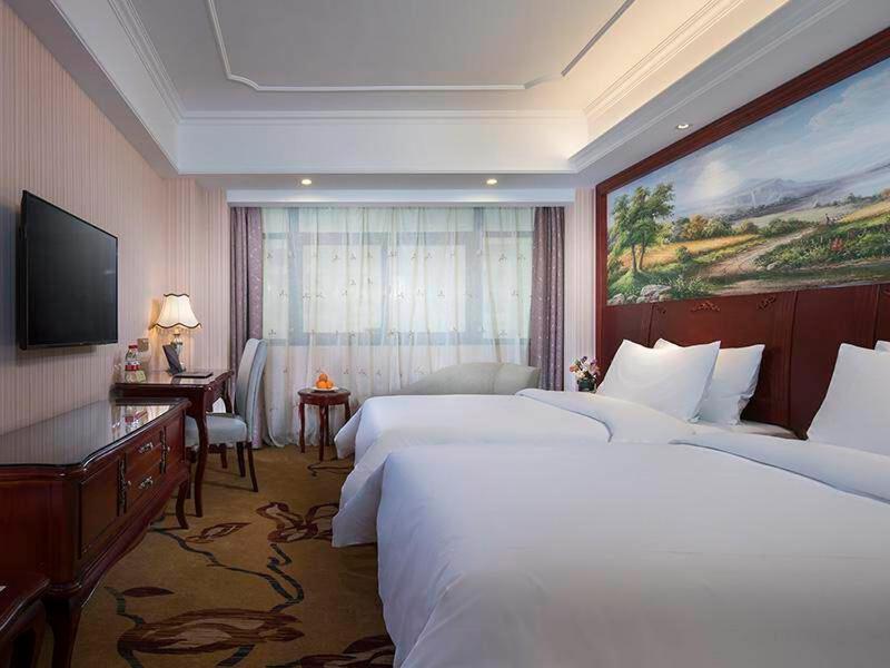 Vienna International Hotel Fenghua Zhongshan Road Exteriör bild