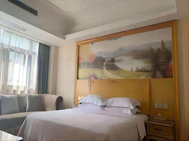 Vienna International Hotel Fenghua Zhongshan Road Exteriör bild